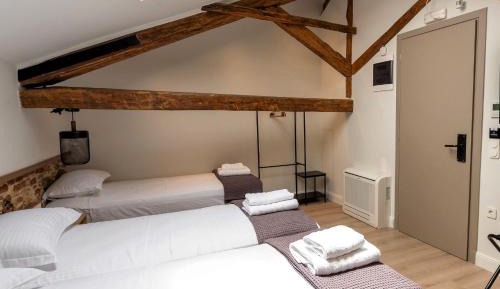 Comfort Triple Room