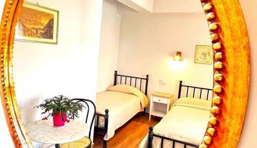 Triple Room with City View