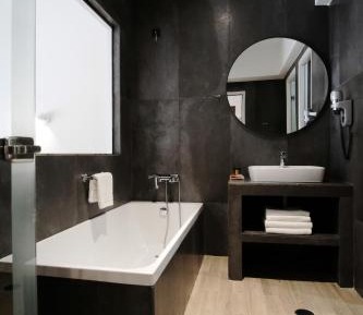 Suite with City View