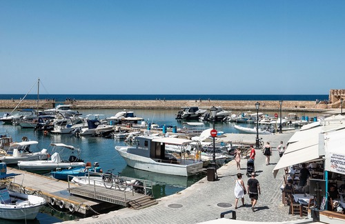 Old Town Hotel | Avra Apartments Venetian Harbour