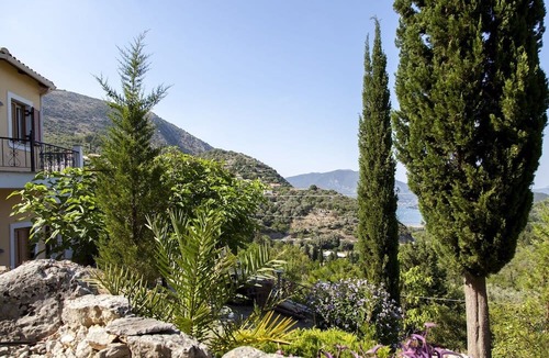 Katokhorion Villa | Villa Victoria Lefkada - 3 Bedroom Villa w private Pool