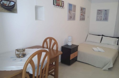 Poros Apartment | Charming and brand new central Studio on Poros